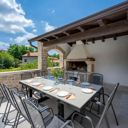 Valffiorita Vakantiehuis Pazin